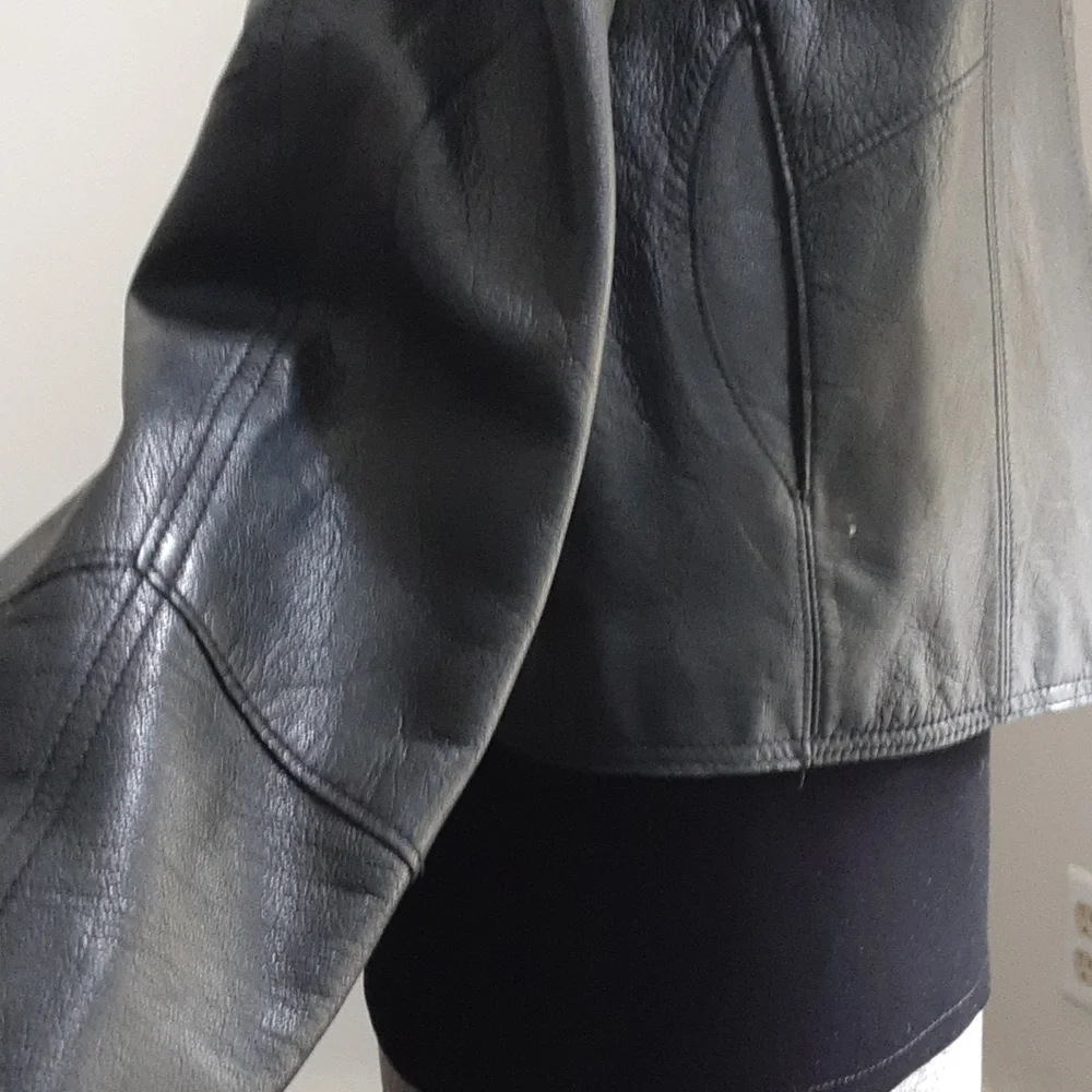 Genuine Leather GAP Y2K jacket (vintage) - Picture 6 of 16